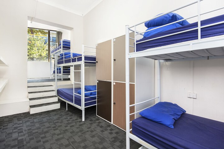 Room 4 of 49