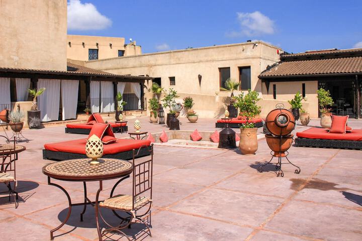 Hotel Exterior 59 of 70