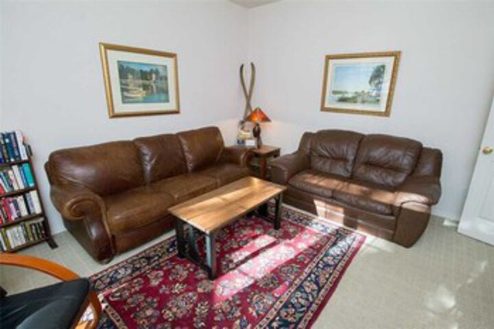 Room 8 of 21