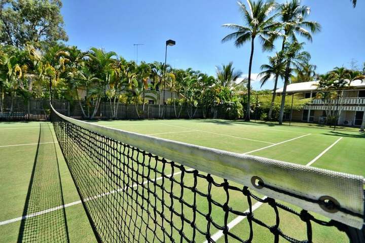 Tennis court