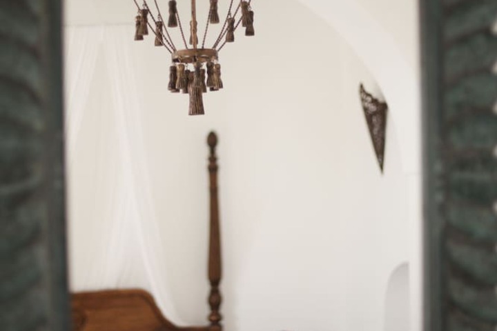 Room 5 of 38