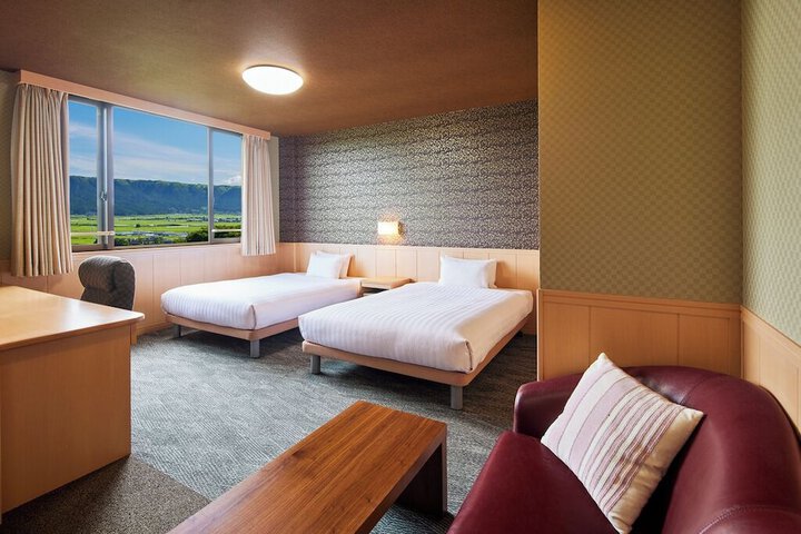 Room 26 of 120