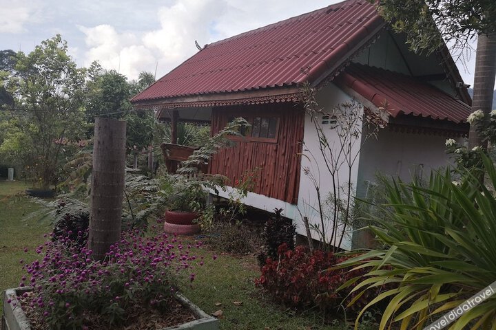 Baan Sampeenong