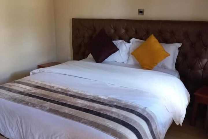 Room 10 of 54