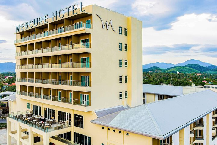 Hotel 144 of 157