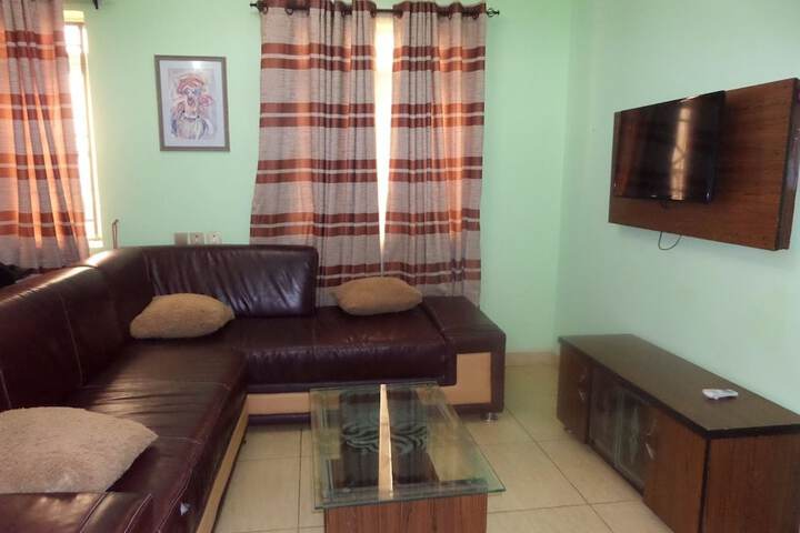 Room 15 of 32