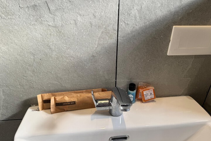 Room 19 of 26