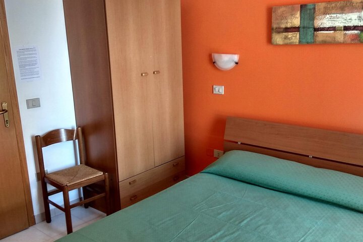 Room 77 of 130