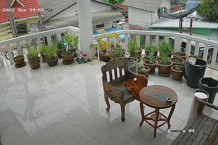 Room 16 of 37