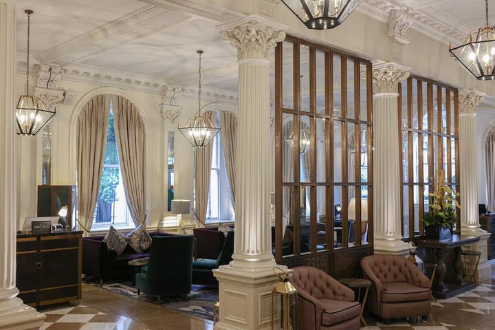 Guest Lobby