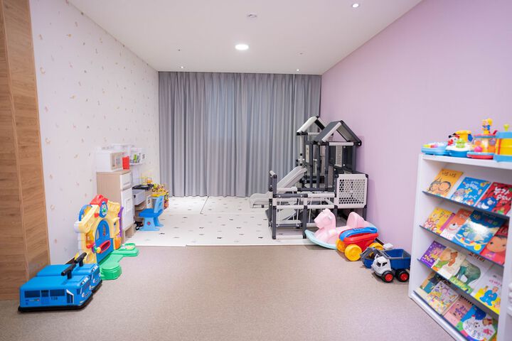 Room 25 of 54