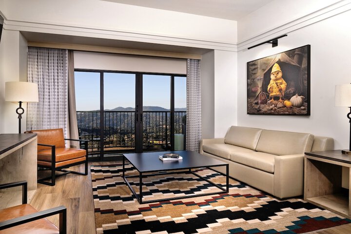 Room 14 of 42