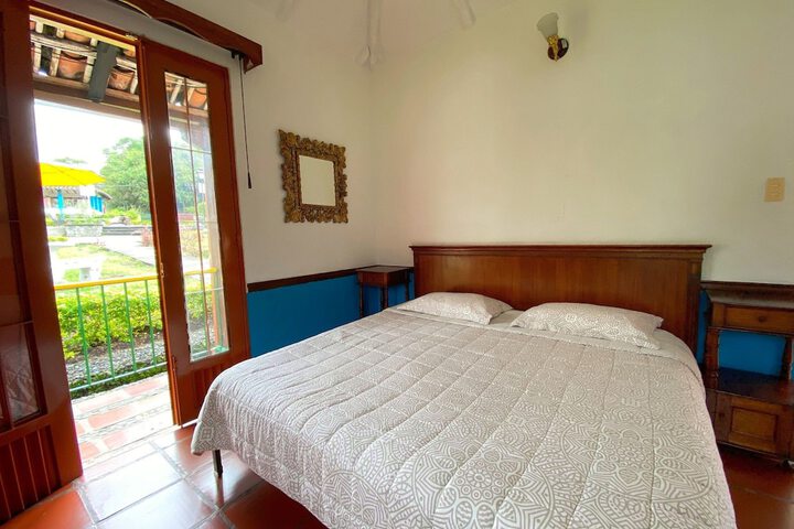 Room 12 of 89
