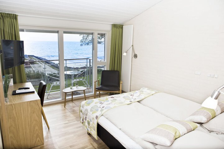 Room 5 of 39