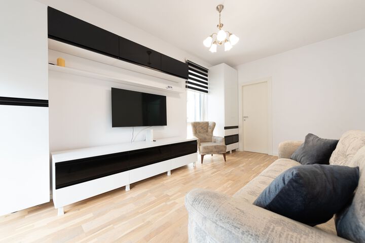 Room 18 of 34