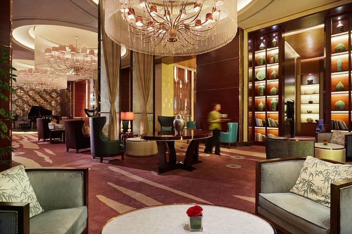 Guest Lobby