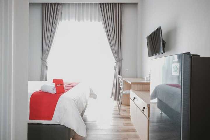 Room 15 of 39