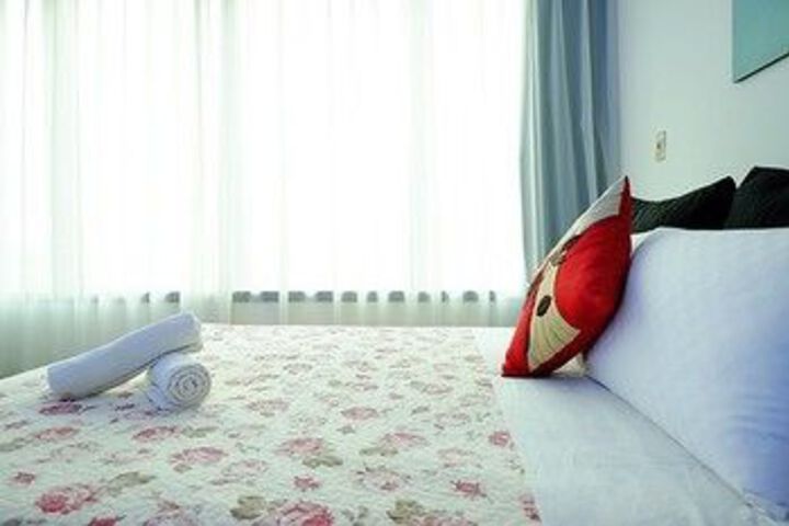 Room 16 of 42