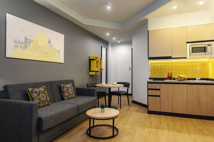Private kitchenette