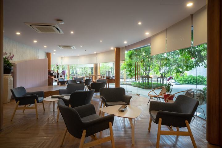 Hotel Interior 152 of 185