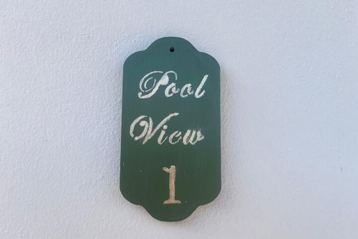 Room 33 of 126