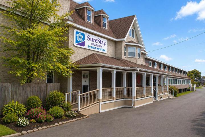 Harbourview Inn SureStay Collection by Best Western