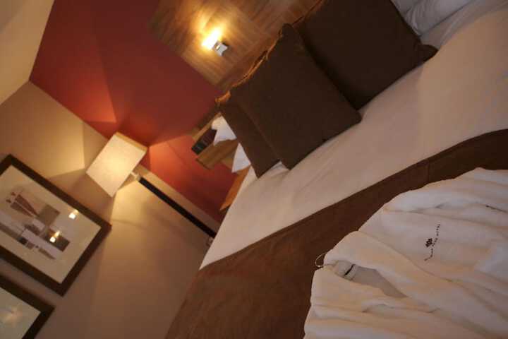Room 9 of 45