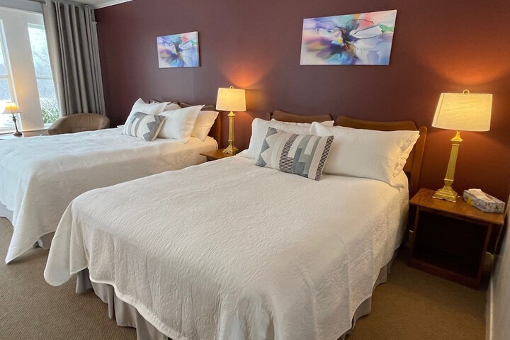 Room 42 of 99