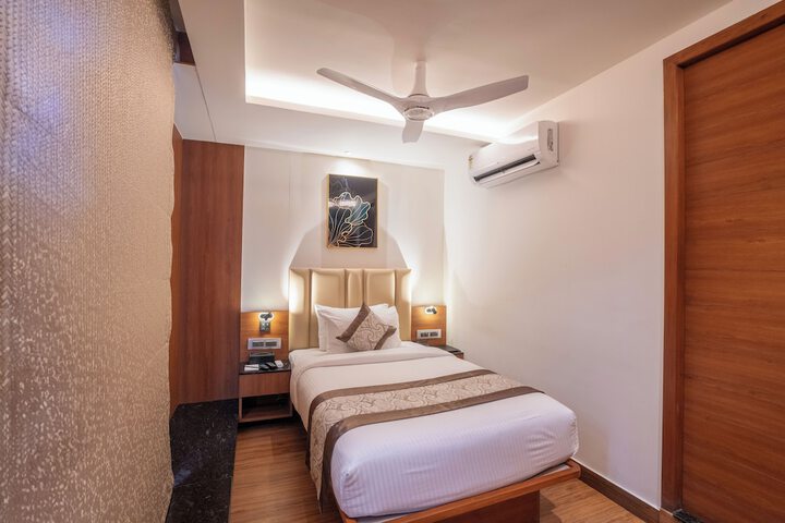 Room 20 of 55