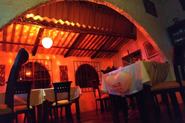 Dining 54 of 103
