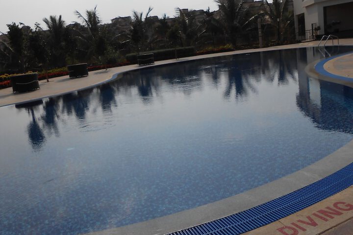 Hotel Pool