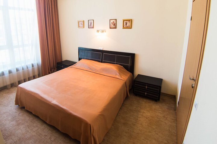 Room 21 of 40