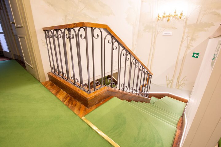 Room 20 of 90