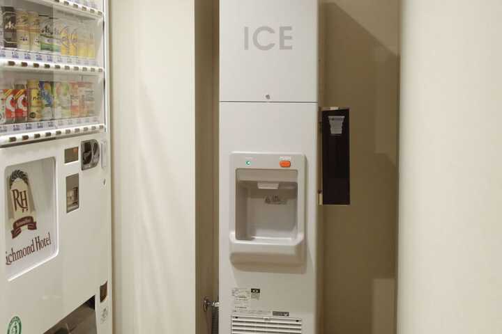 Vending machine