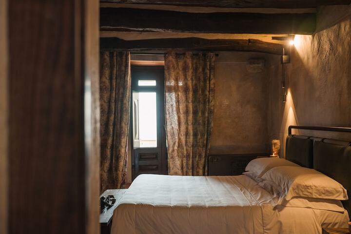 Room 20 of 62