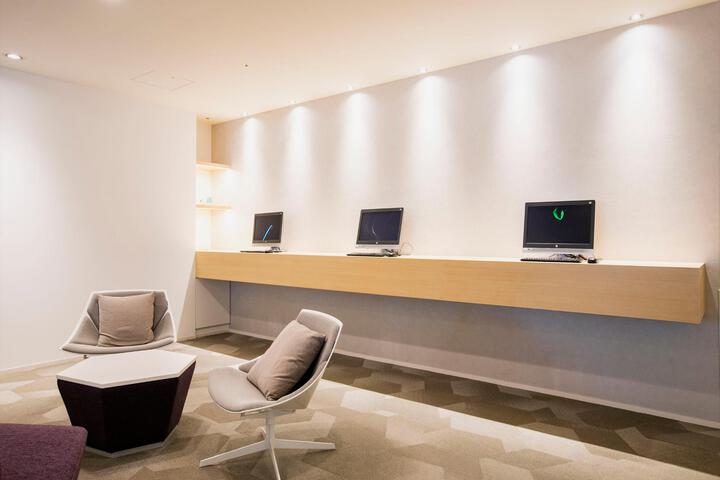 Guest Lobby