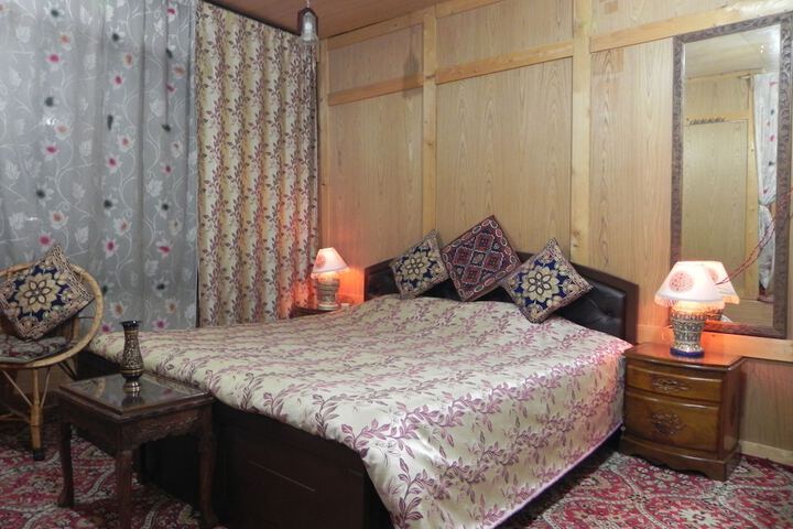 Room 18 of 45