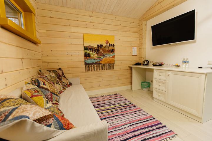 Room 10 of 62