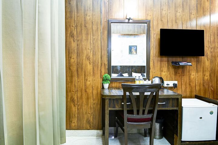 Room 74 of 130