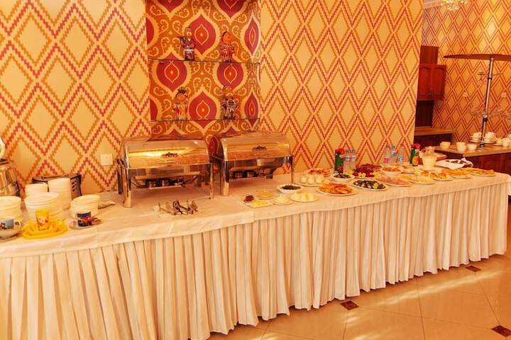 Breakfast/Coffee Service 22 of 34