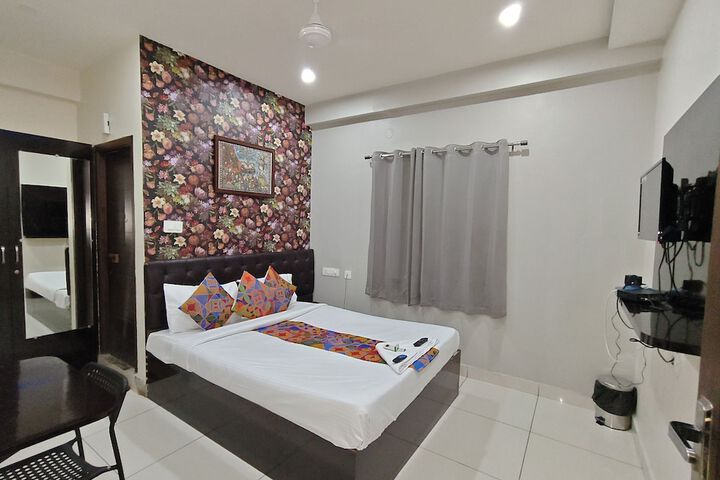 Room 18 of 30