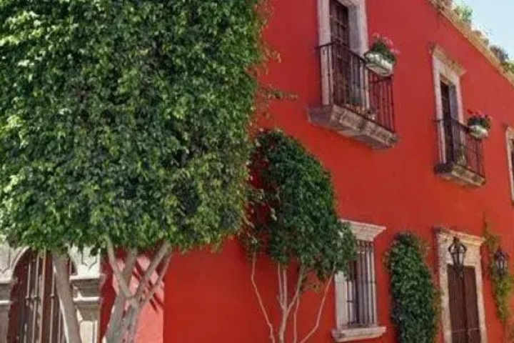 CASA ALHAMBRA