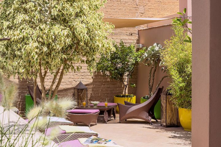 Hotel Exterior 55 of 60