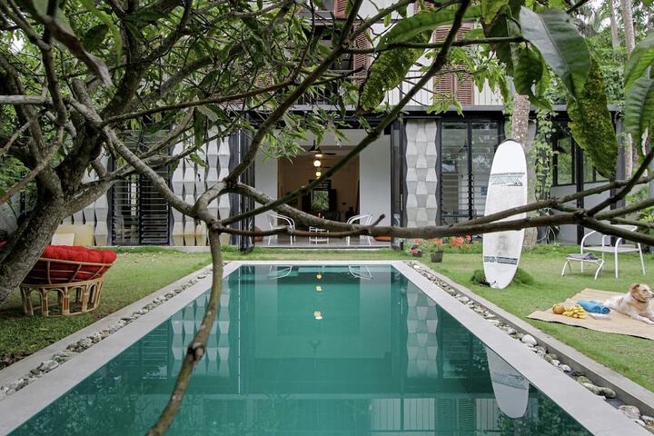 Pool 8 of 9