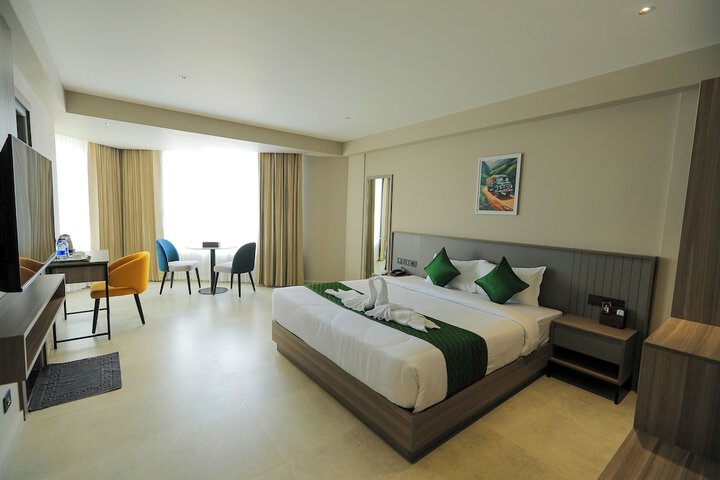 Room 18 of 40