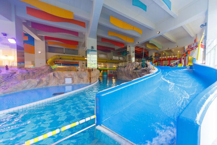 Pool 76 of 190