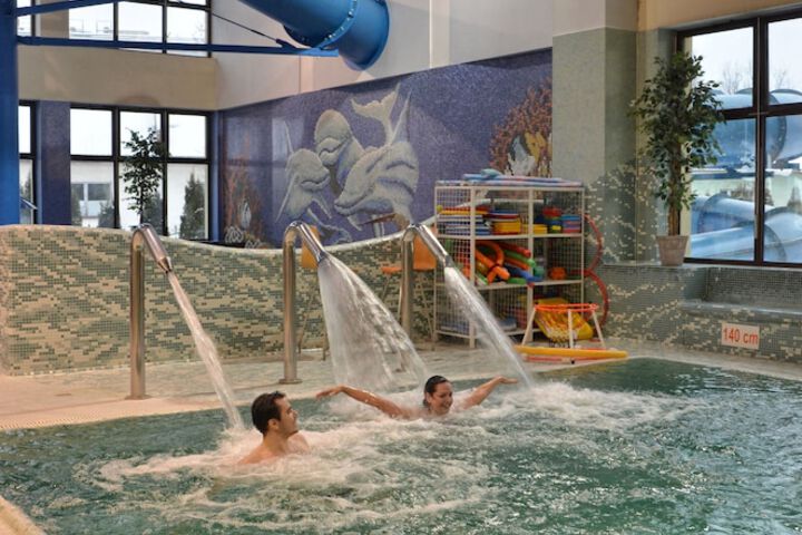 Pool 26 of 81
