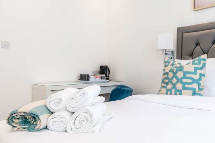 Room 74 of 125