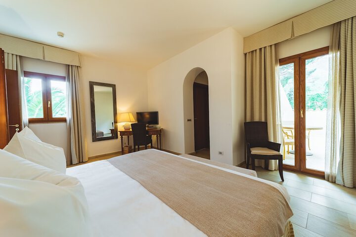 Room 41 of 249
