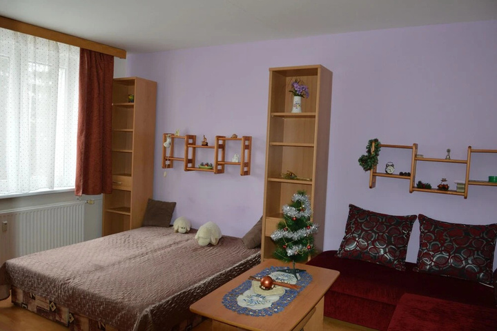 Room 2 of 13